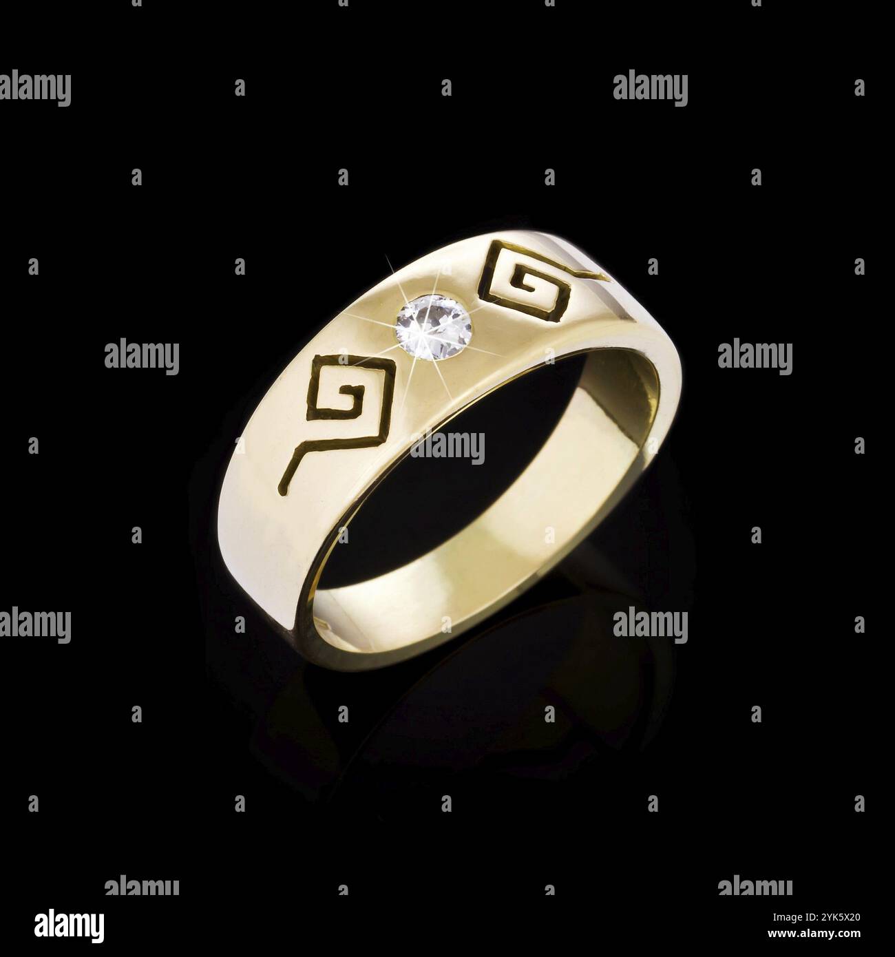 Golden diamond ring on black background Stock Photo - Alamy