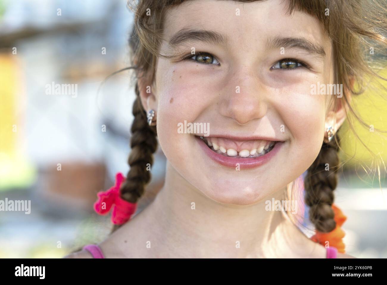 Perky kid hi-res stock photography and images - Alamy