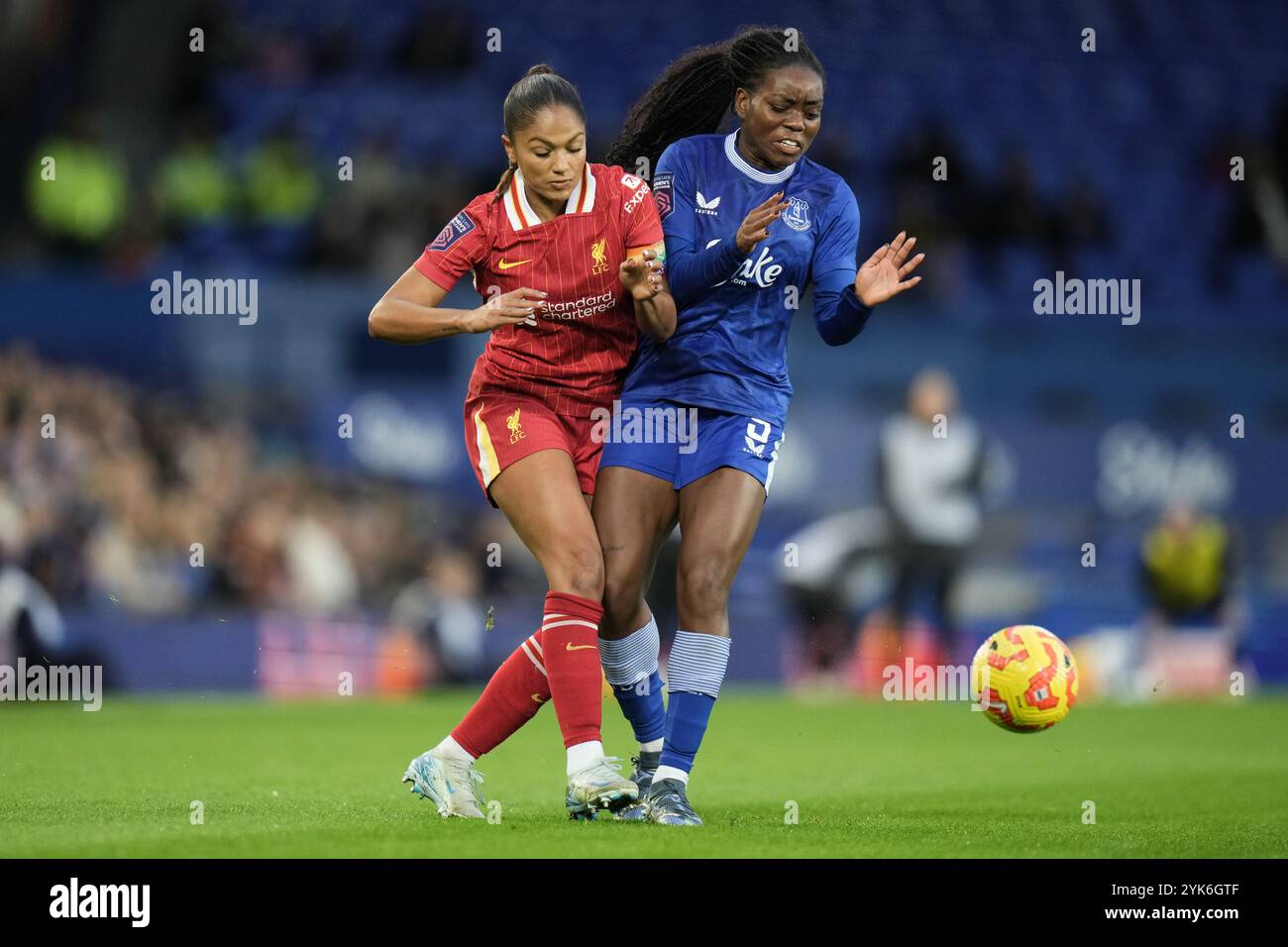 UK. 17th Nov, 2024. Everton FC v Liverpool FC Barclays Womens Super League GOODISON PARK ENGLAND - November 17th 2024 Taylor Hinds of Liverpool during the Barclays Women´s Super League match between Everton FC and Liverpool FC at Goodison Park onNovember 17th 2024 in Liverpool, England. Credit: ALAN EDWARDS/Alamy Live News Stock Photo