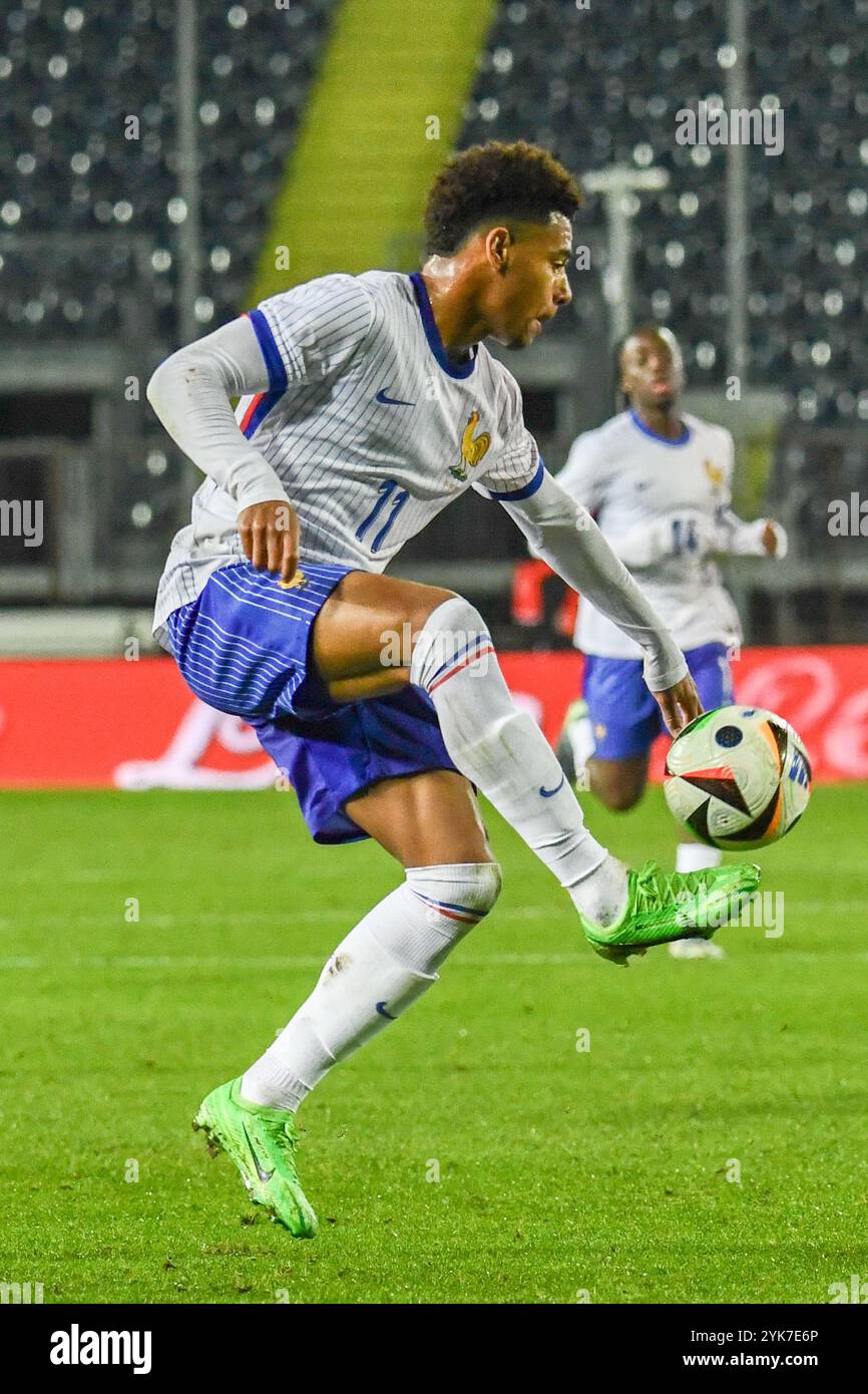 forward-desire-doue-france-during-under-21-italy-vs-france