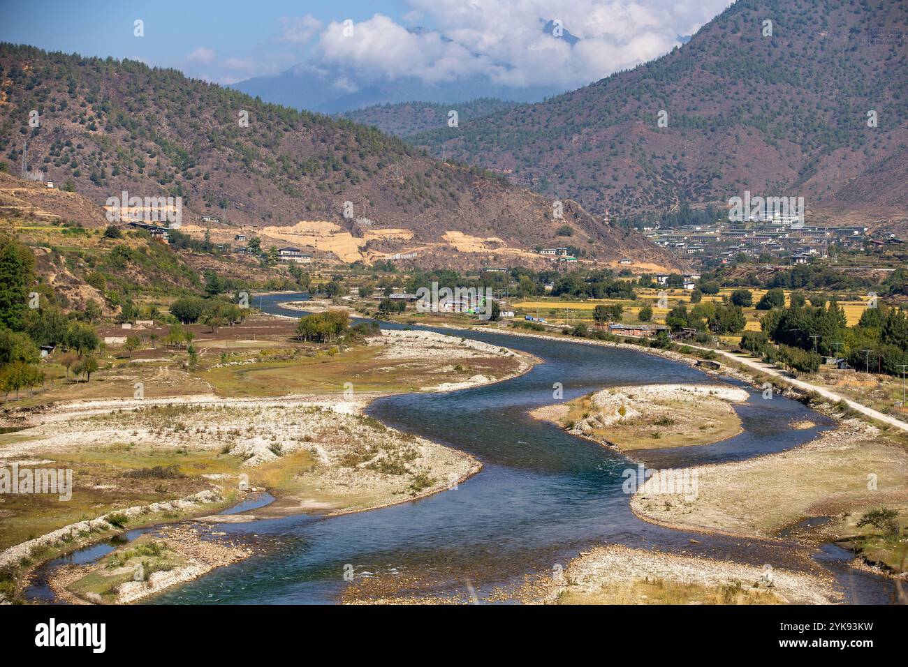 Paro Rive Paro river hi-res stock photography and images - Alamy