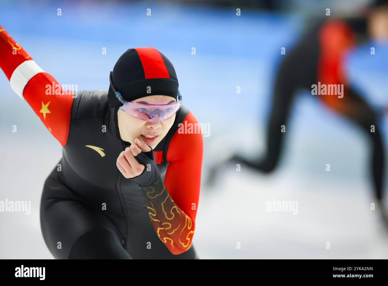 Aomori, Japan. 16th Nov, 2024. Shihui Yu (CHN) Speed Skating : 2025 ISU ...