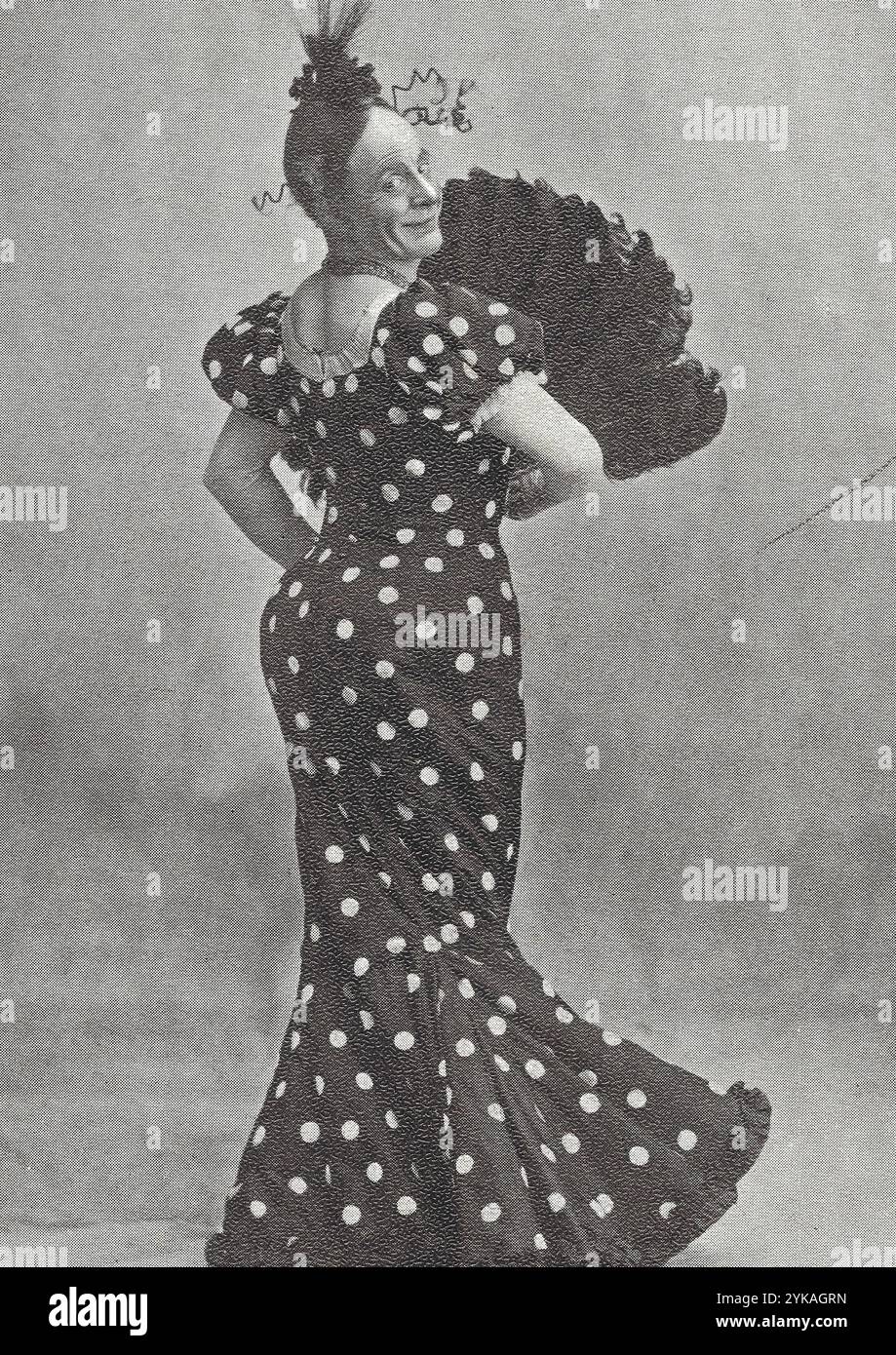 Edwardian pantomime dame hi-res stock photography and images - Alamy
