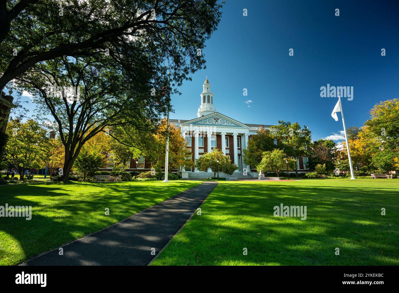 Harvard business school building hi-res stock photography Harvard business school building hi-res stock photography
