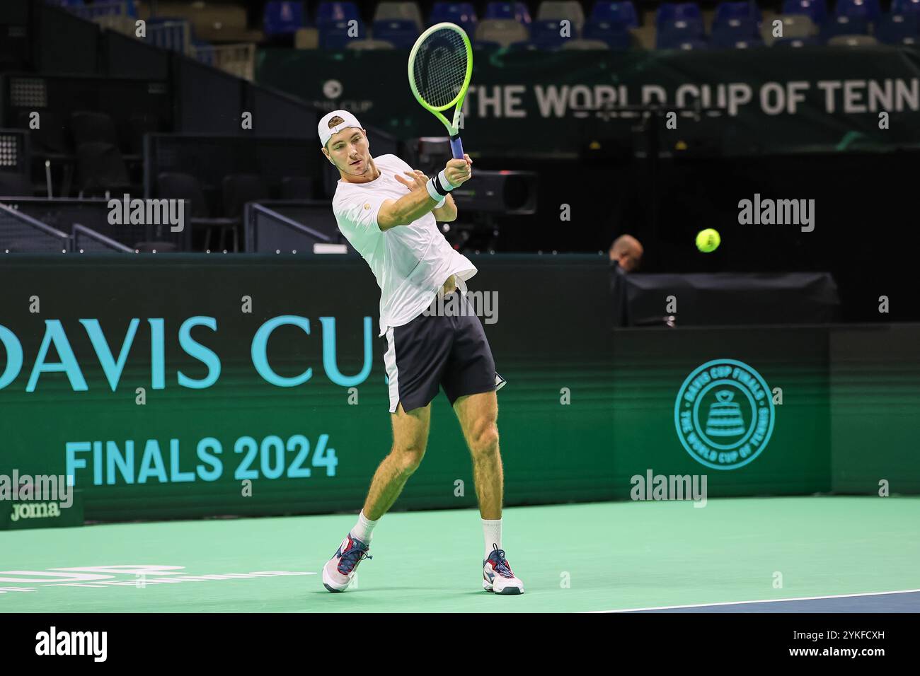 Malaga, Malaga, Spain. 18th Nov, 2024. Jan-Lennard Struff of Germany, returns with forehand during the 2024 DAVIS CUP FINALS - Final 8 - Mens Tennis (Credit Image: © Mathias Schulz/ZUMA Press Wire) EDITORIAL USAGE ONLY! Not for Commercial USAGE! Stock Photo
