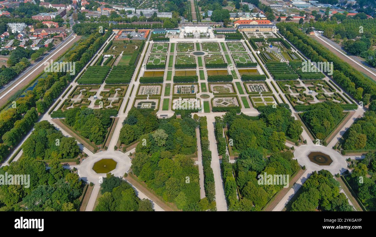 Showcasing baroque architecture hi-res stock photography and images - Alamy