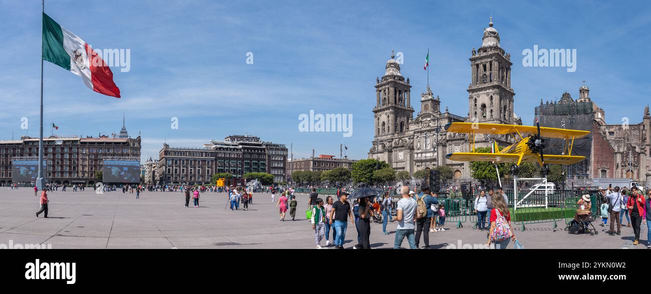Zócalo Plaza, featuring the Metropolitan Cathedral, the Mexican flag ...