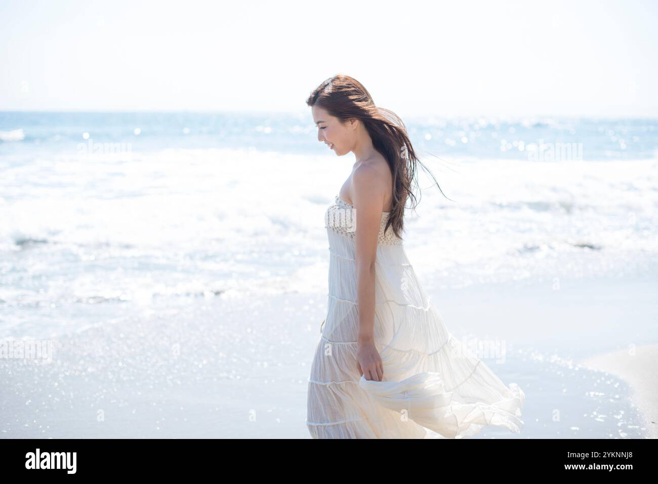One woman barefoot walking sea hi-res stock photography and images - Alamy