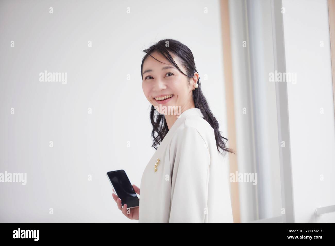Japanese woman 40s suit hi-res stock photography and images - Alamy