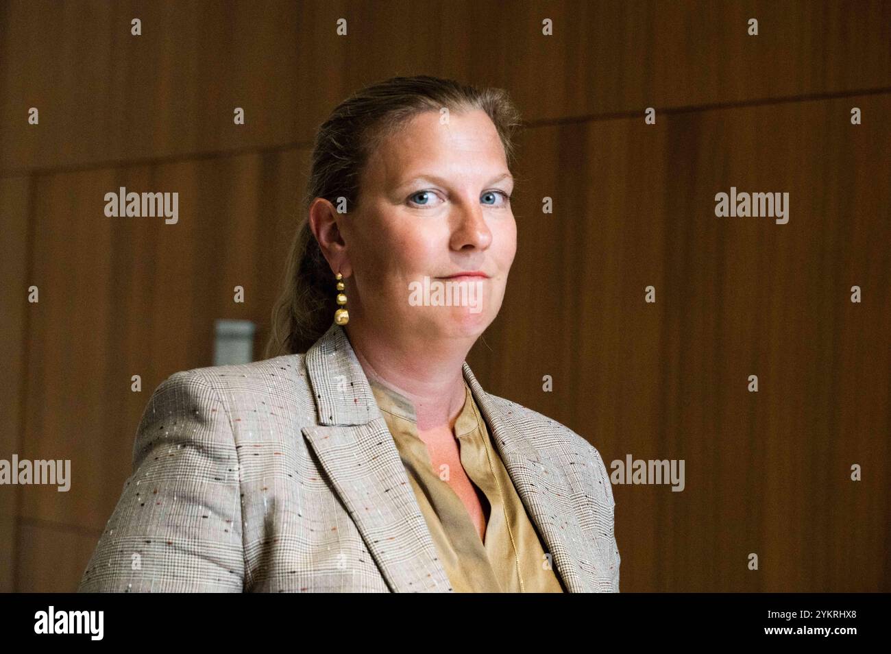 Hanover, Germany. 19th Nov, 2024. Carina Hermann, Parliamentary Secretary of the CDU state parliamentary group, makes a statement in the Lower Saxony state parliament. In the dispute over the payment of a close employee of Minister President Weil (SPD), State Chancellery head Mielke (SPD) was sworn in to the committee of inquiry. Credit: Alicia Windzio/dpa/Alamy Live News Stock Photo