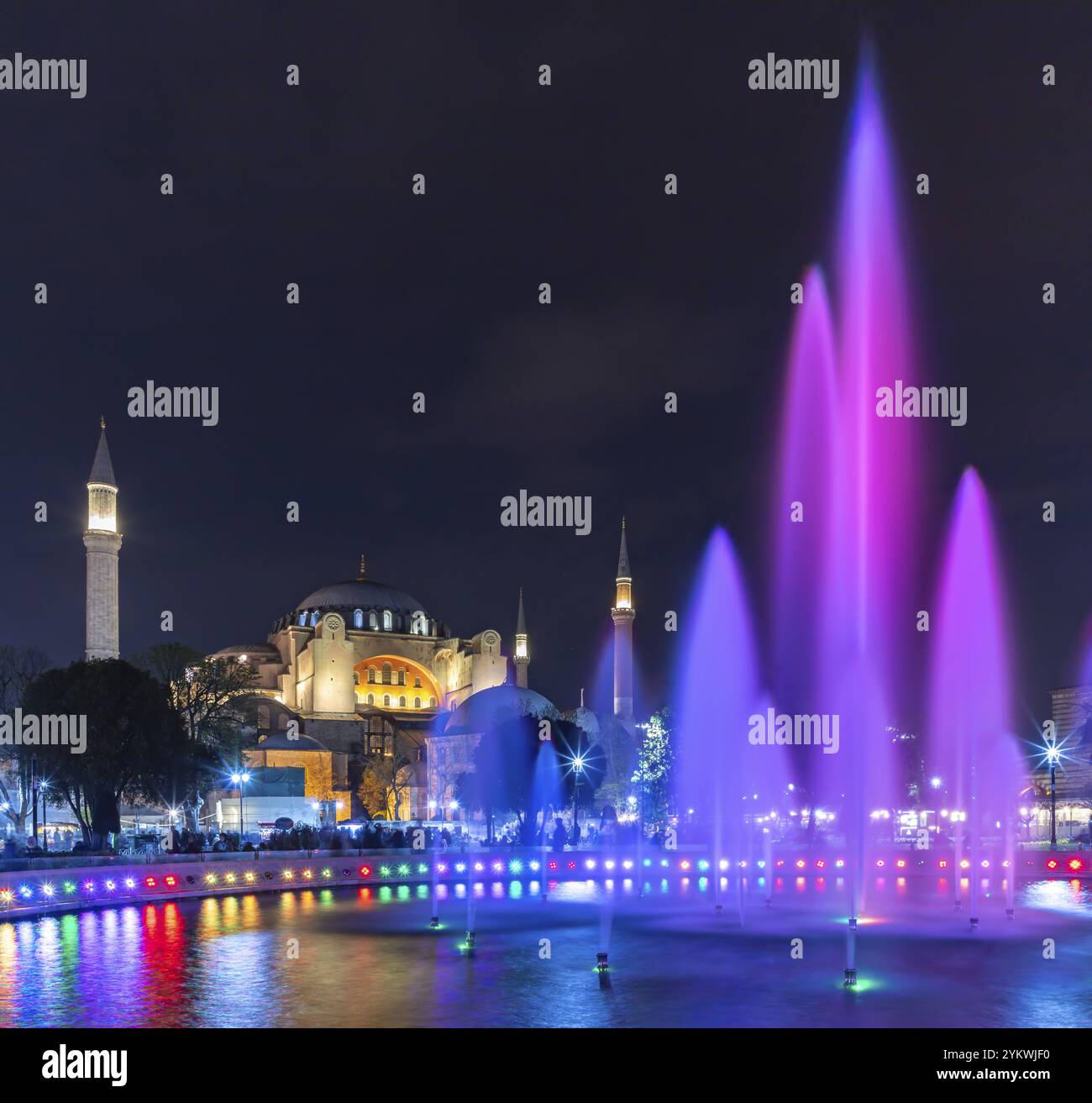 A picture of the Hagia Sophia and the colorful Sultan Ahmet Park ...