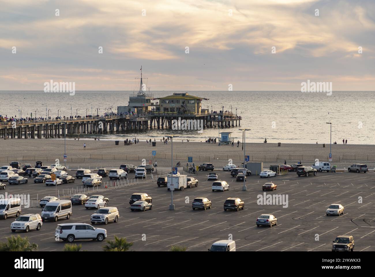 Parking Lot North Pier Hi res Stock Photography And Images Alamy Parking Lot North Pier Hi res Stock Photography And Images Alamy