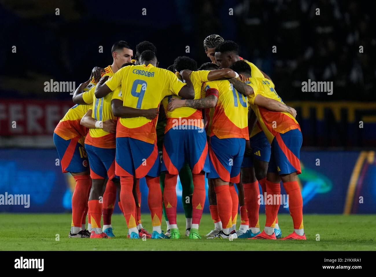  Colombia's soccer team huddles before their FIFA World Cup 2026 Motiv 