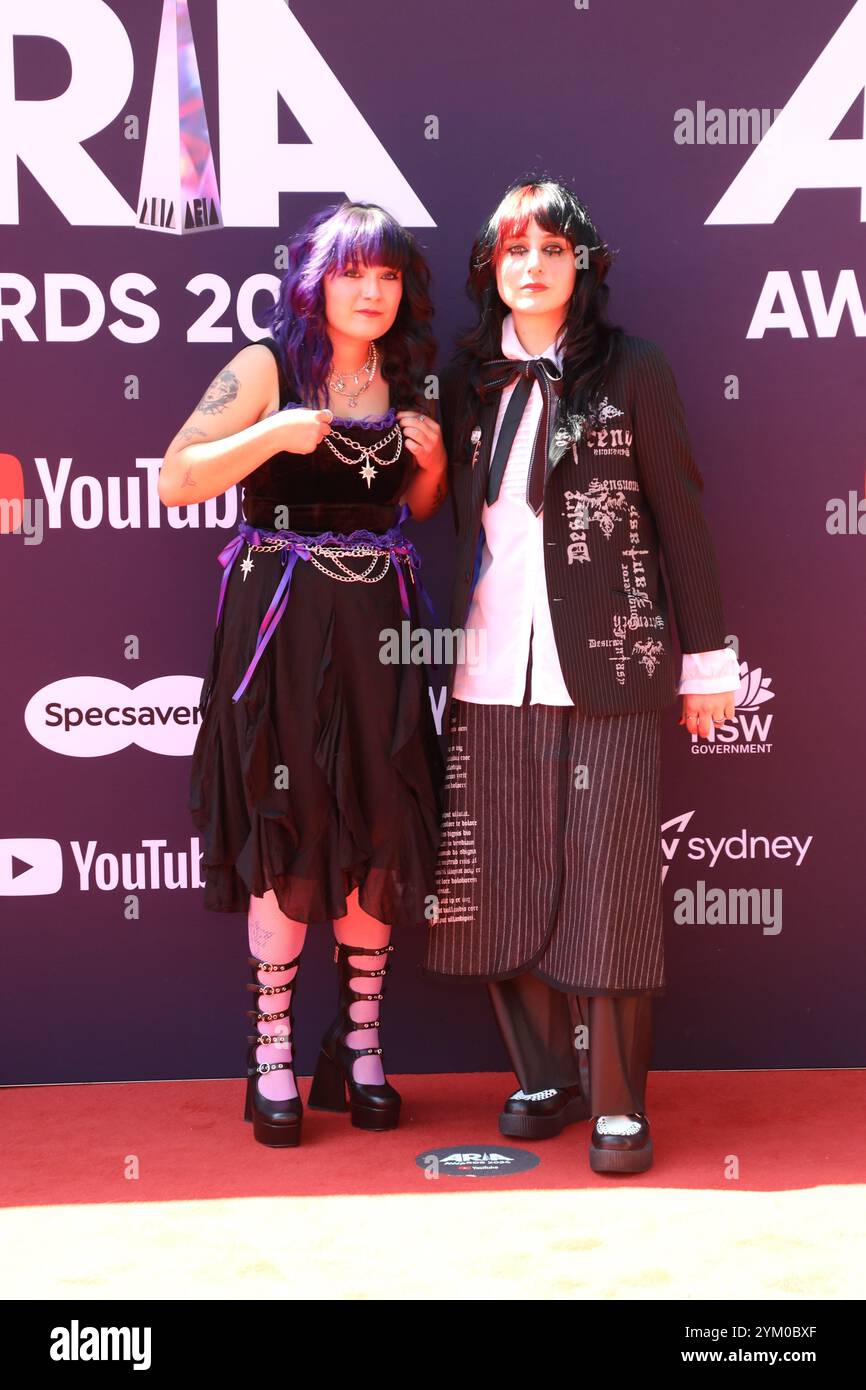 Teenage joans hires stock photography and images Alamy