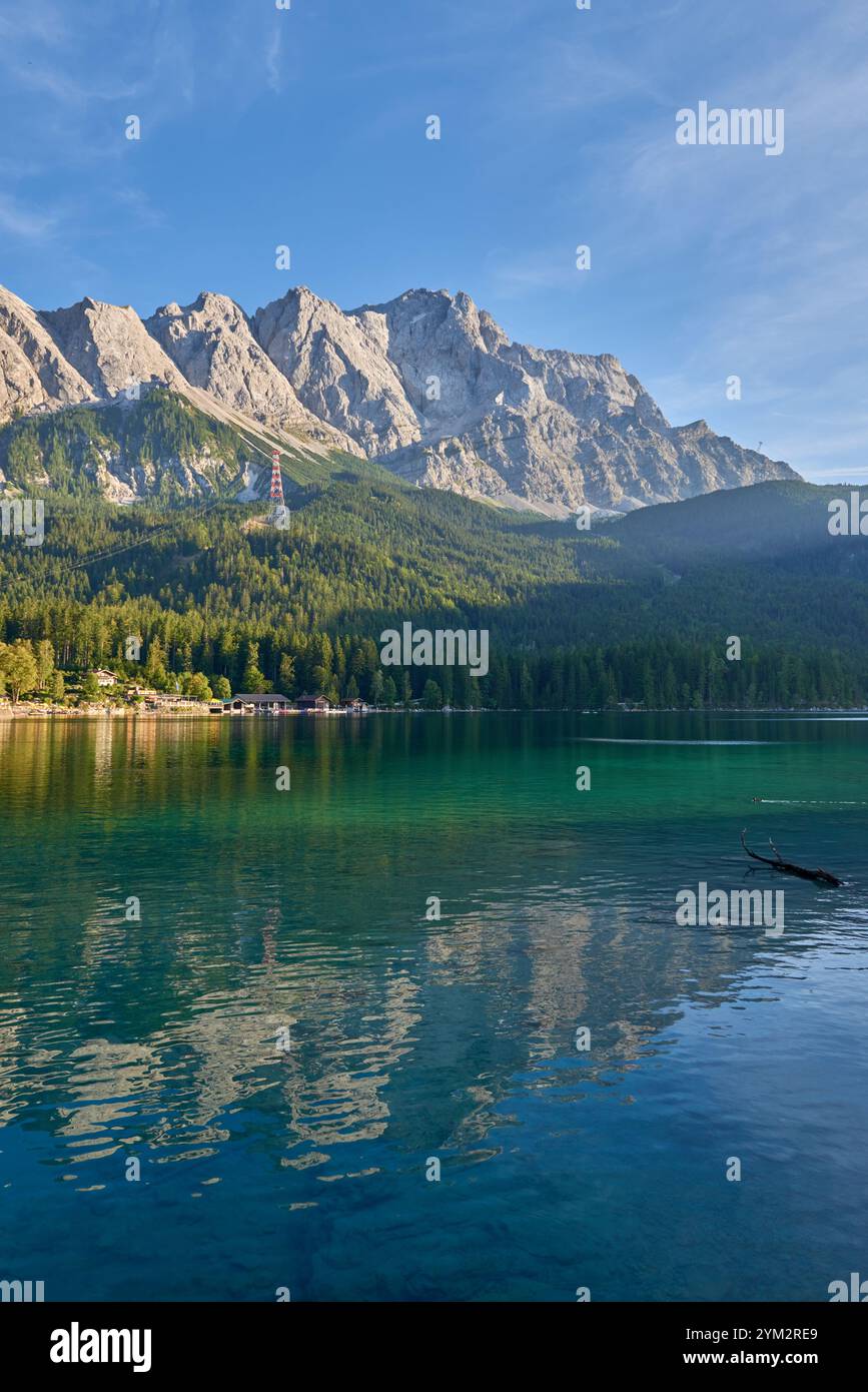 Scenic View of Eibsee Lake with Zugspitze Mountain at Sunset in Bavaria ...