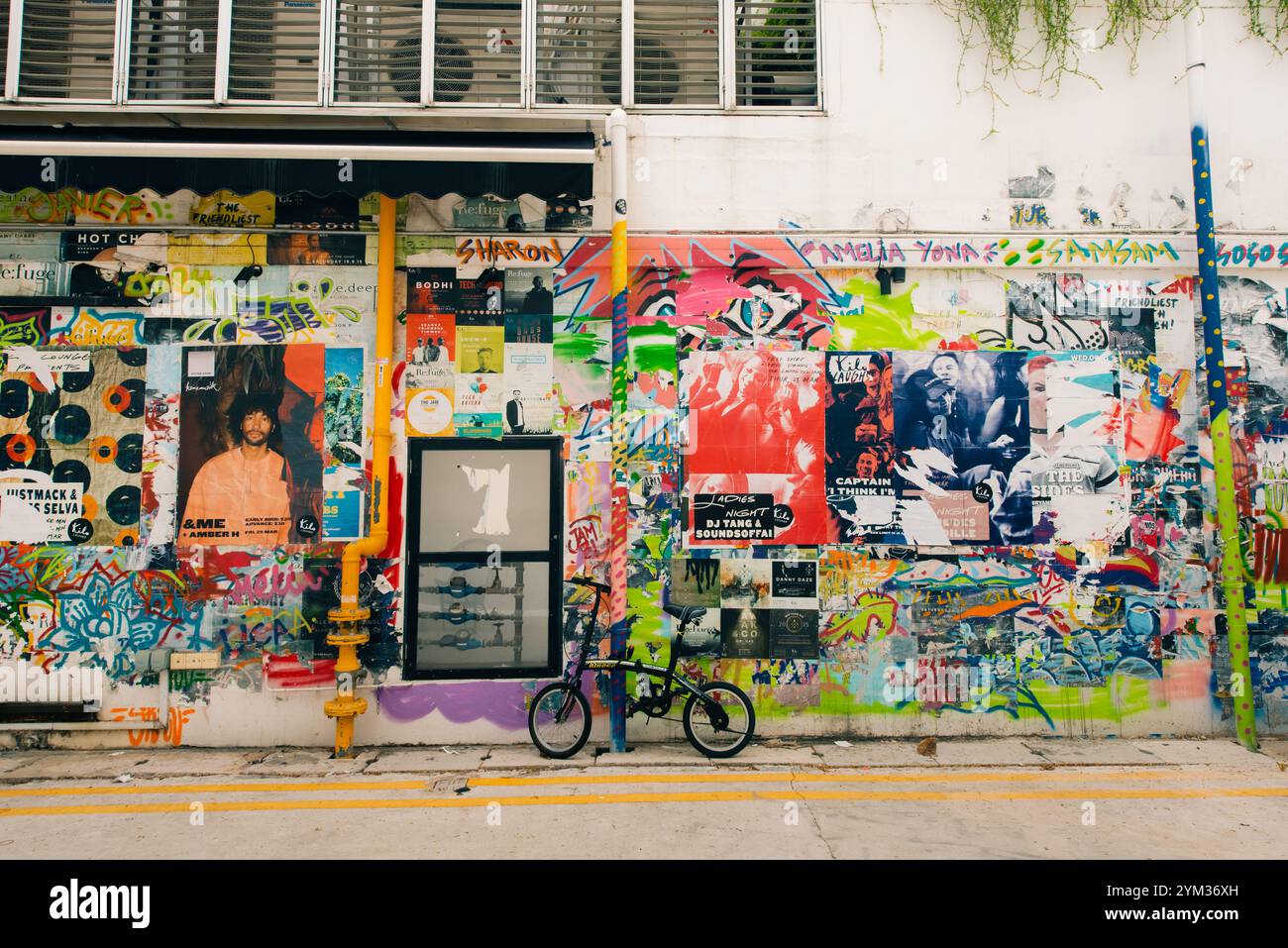 Little india singapore high street hi-res stock photography and images ...