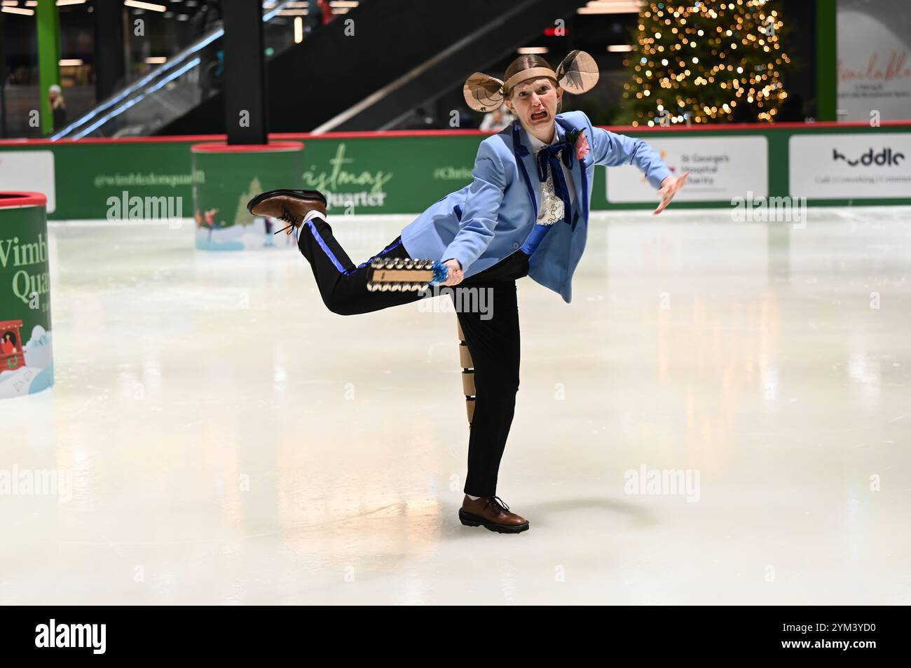 THE CAST OF POLKA THEATRE’S FESTIVE SHOW THE NUTCRACKER IN COSTUME ON ...
