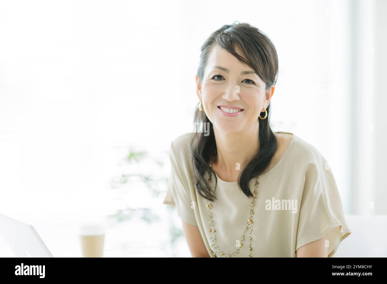 Japanese women 40's hi-res stock photography and images - Alamy