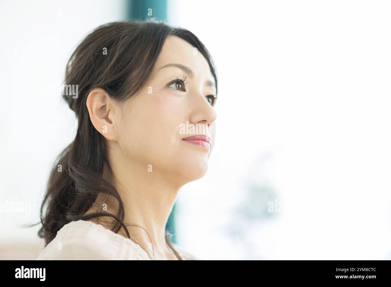 Japanese women 40's hi-res stock photography and images - Alamy