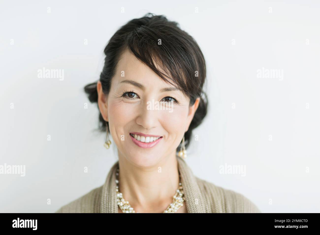 Japanese mature woman face hi-res stock photography and images - Alamy