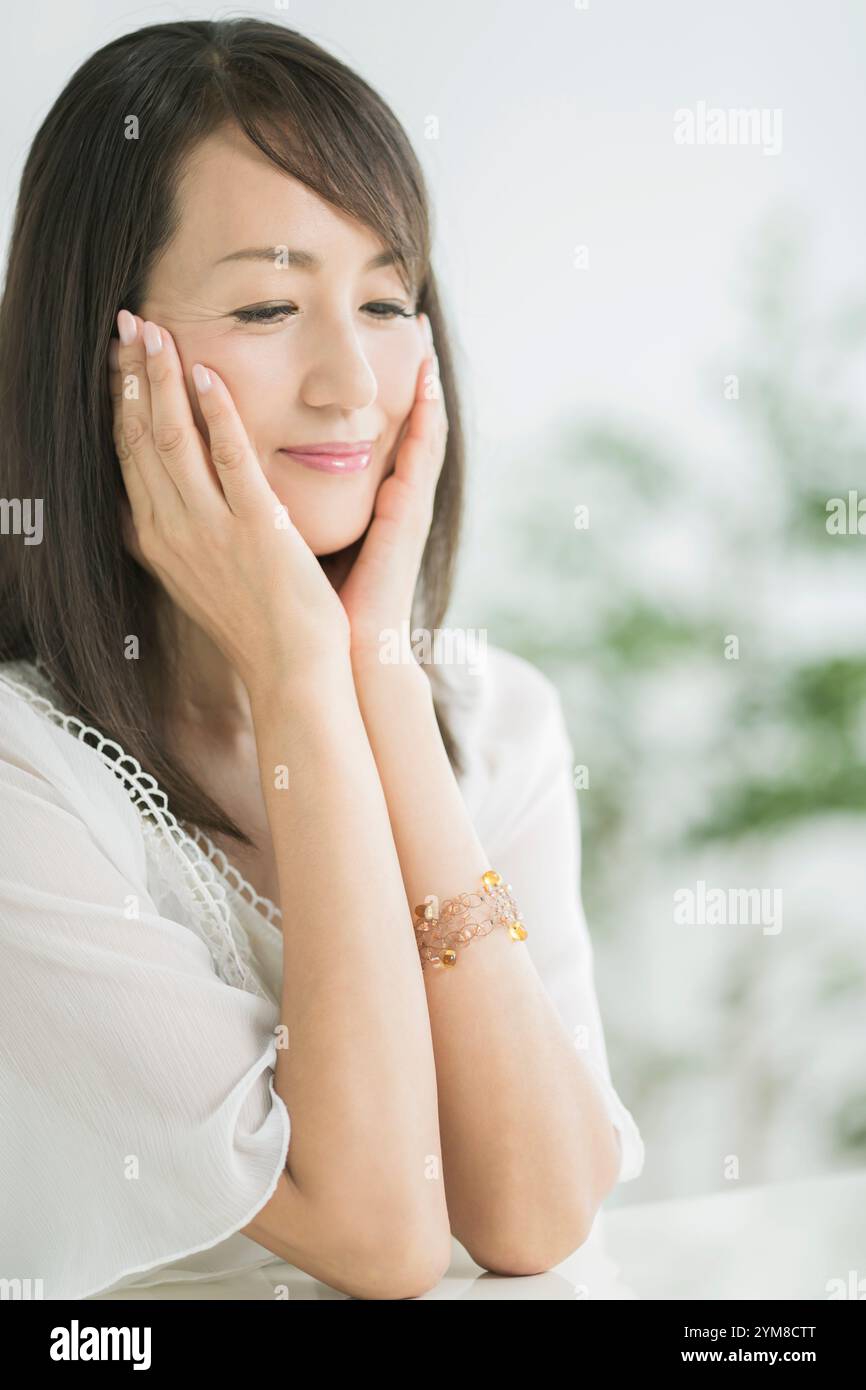 Japanese women 40's hi-res stock photography and images - Alamy