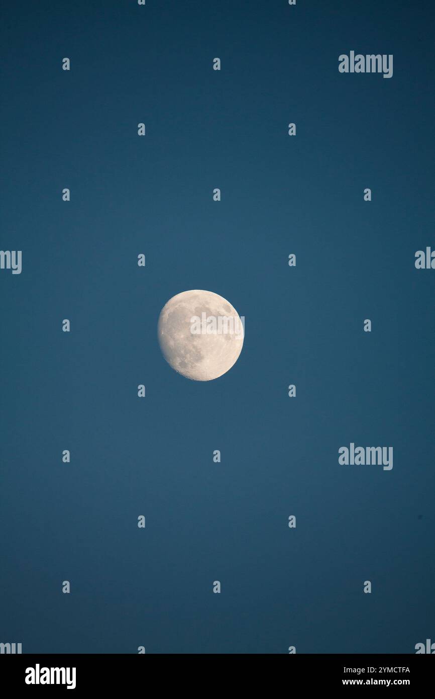 THE MOON is Earth´s only matural satellite Stock Photo - Alamy