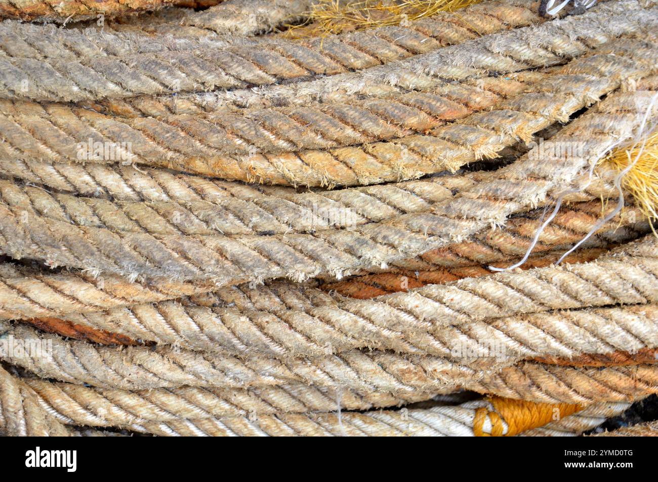 roll of old rope Stock Photo - Alamy