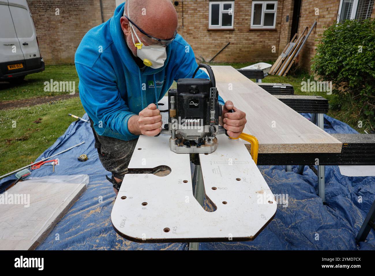 Routing hi-res stock photography and images - Alamy