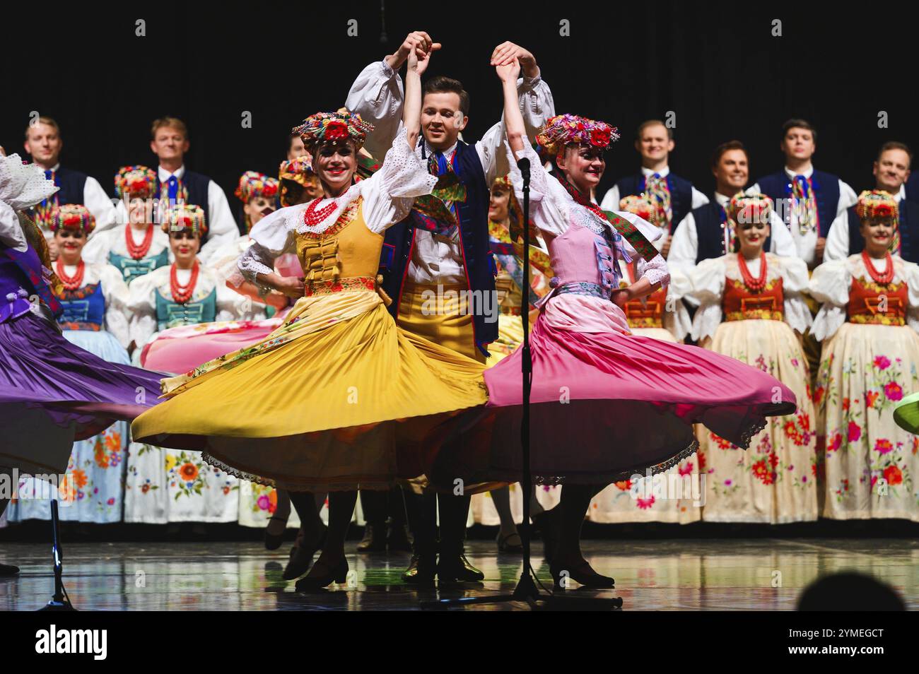 Zumba Fitness - Warm Up - Turbina - Hip Hop, image size:1300x954