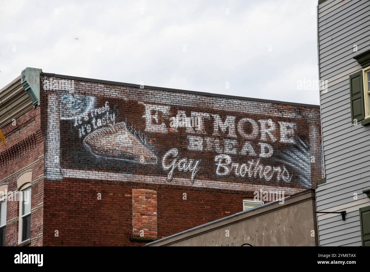 Eat more bread mural at Queen Street District in Niagara Falls, Ontario, Canada Stock Photo