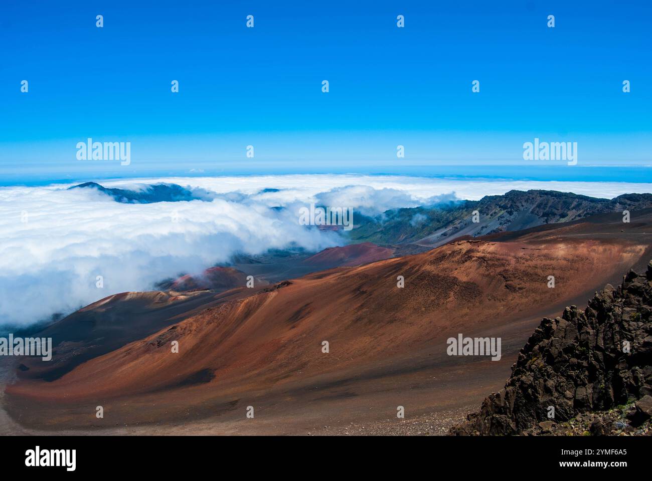Maui volcanic mountain hawaii hi-res stock photography and images - Alamy