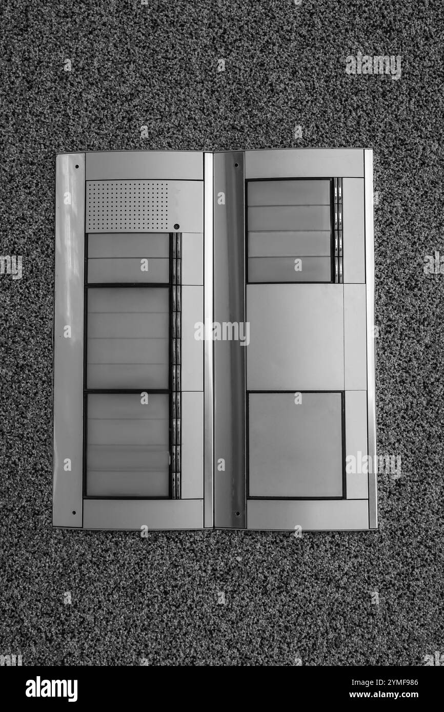 Modern house number Black and White Stock Photos & Images - Alamy