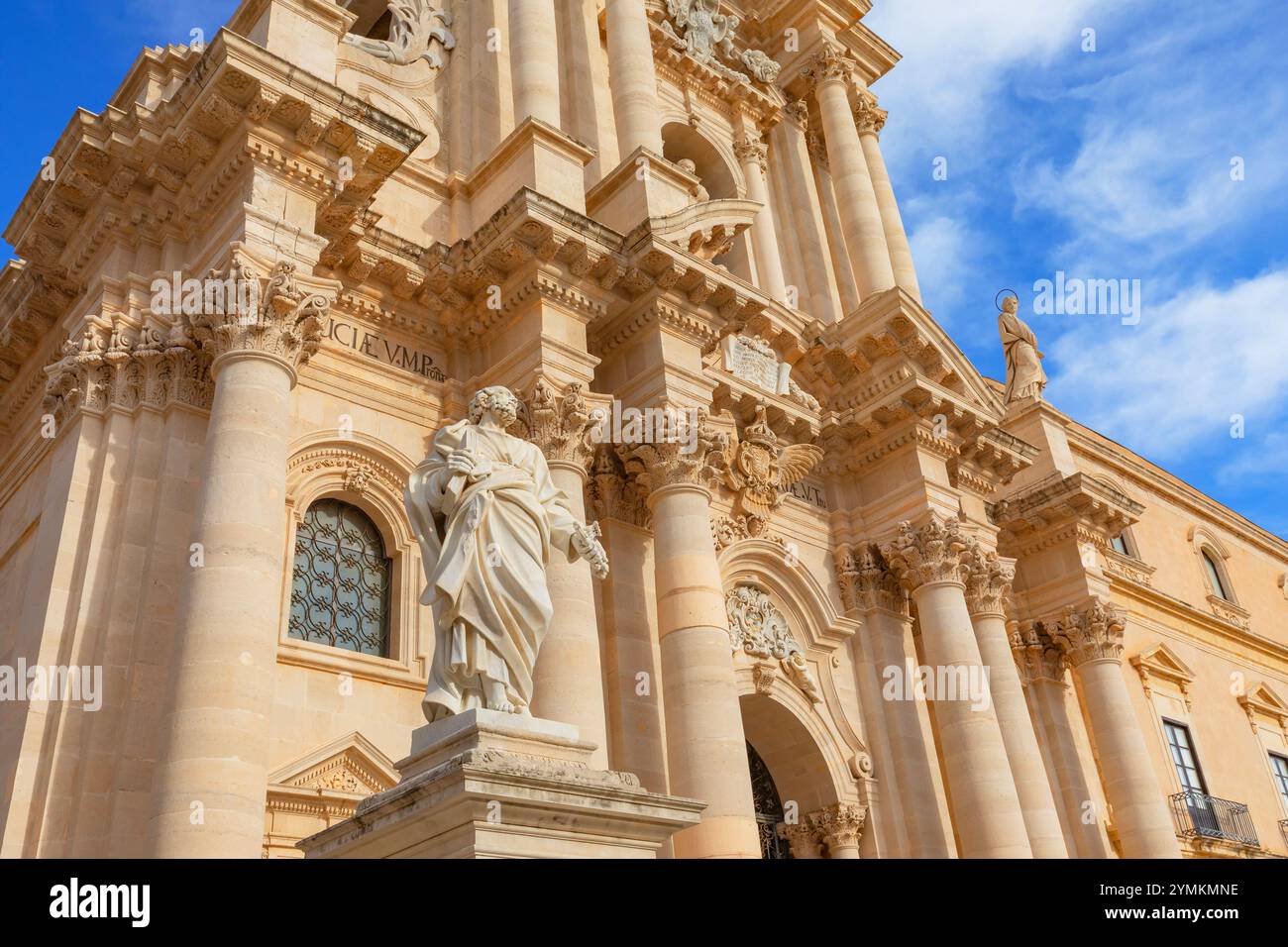 Syracuse Cathedral facade, Ortygia, Syracuse, Sicily, Italy Stock Photo ...