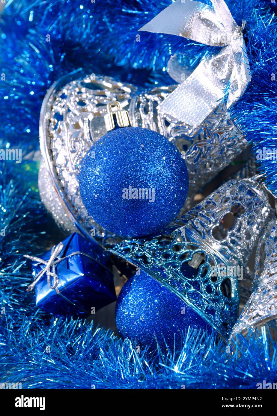 Silver bells hi-res stock photography and images - Alamy, image size:924x1390