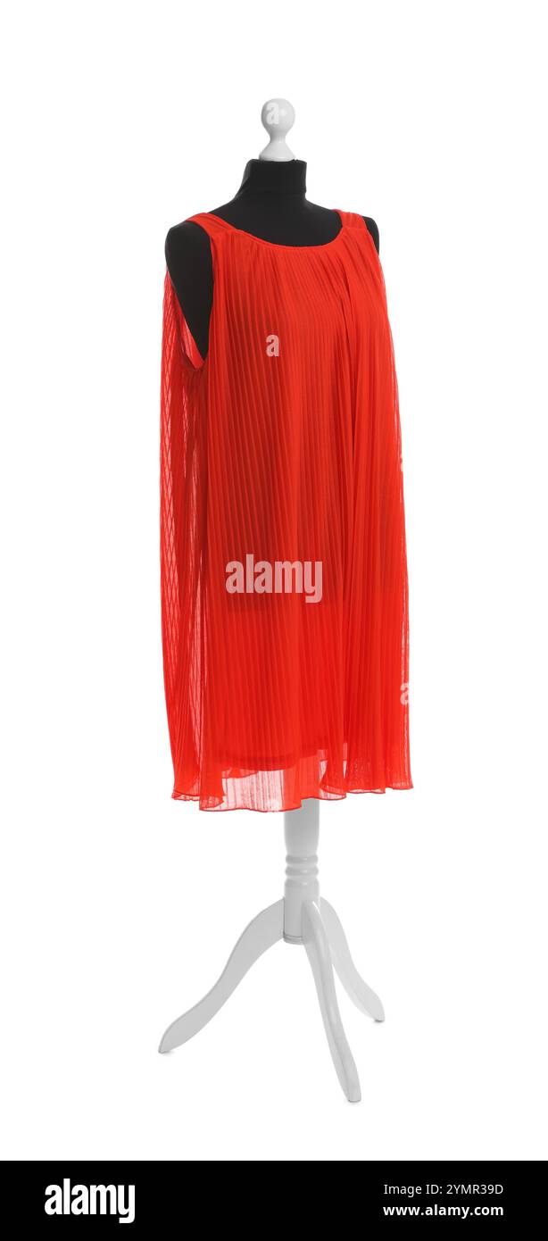 Mannequin Robe Rouge Designer Female mannequin with red dress isolated on white Stock Photo - Alamy