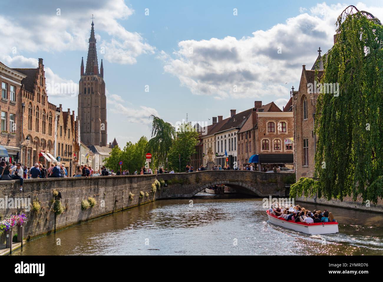 Rozenhoedkaai Rosary Quay The Most Famous Part Of Canal In Bruges rozenhoedkaai-rosary-quay-the-most-famous-part-of-canal-in-bruges