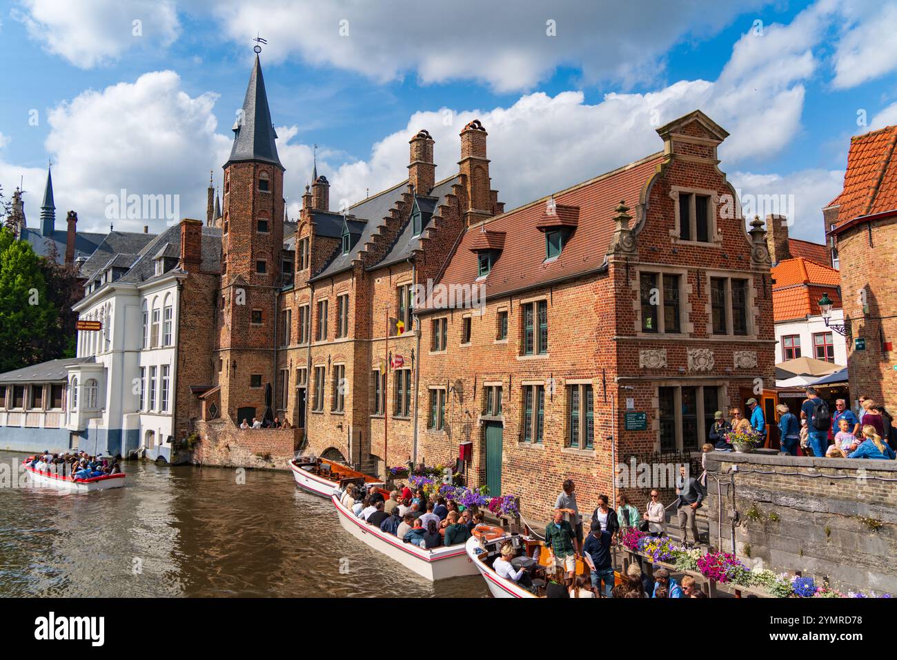Rozenhoedkaai Rosary Quay The Most Famous Part Of Canal In Bruges rozenhoedkaai-rosary-quay-the-most-famous-part-of-canal-in-bruges