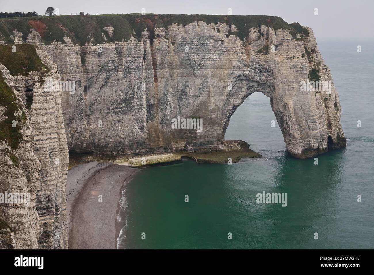 Arche de falaise hi-res stock photography and images - Alamy