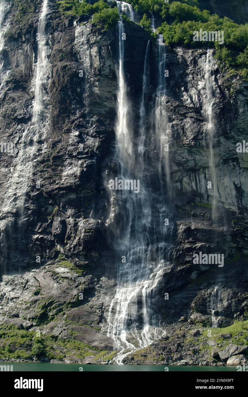 Seven Sisters Waterfall, Dei sju systrene, Knivsflåfossen, Geiranger ...