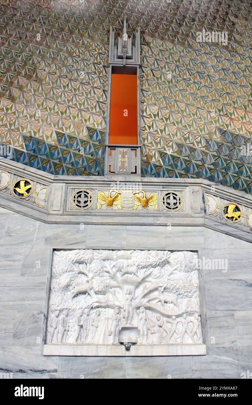 Interior oslo city hall radhus hi-res stock photography and images - Alamy