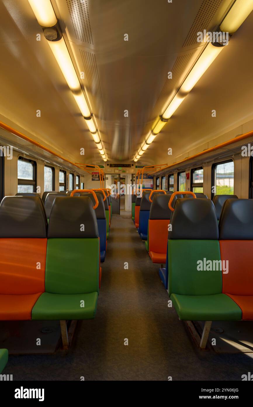 Green railway carriage interior hi-res stock photography and images - Alamy