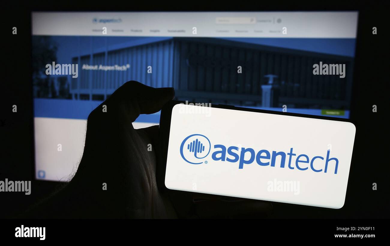 Aspentech logo hi-res stock photography and images - Alamy