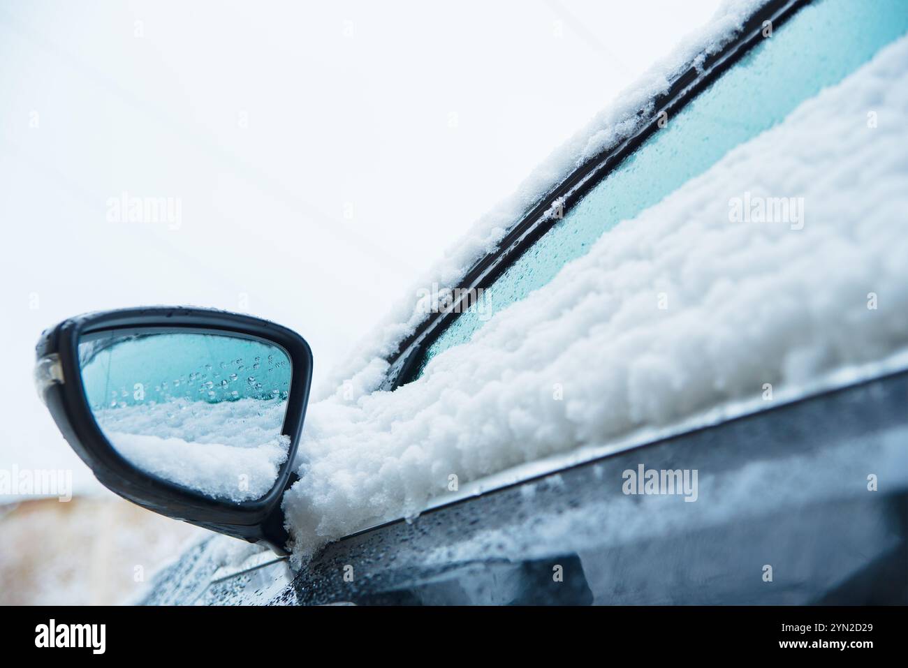 Vehicle buried after winter hi-res stock photography and images - Alamy