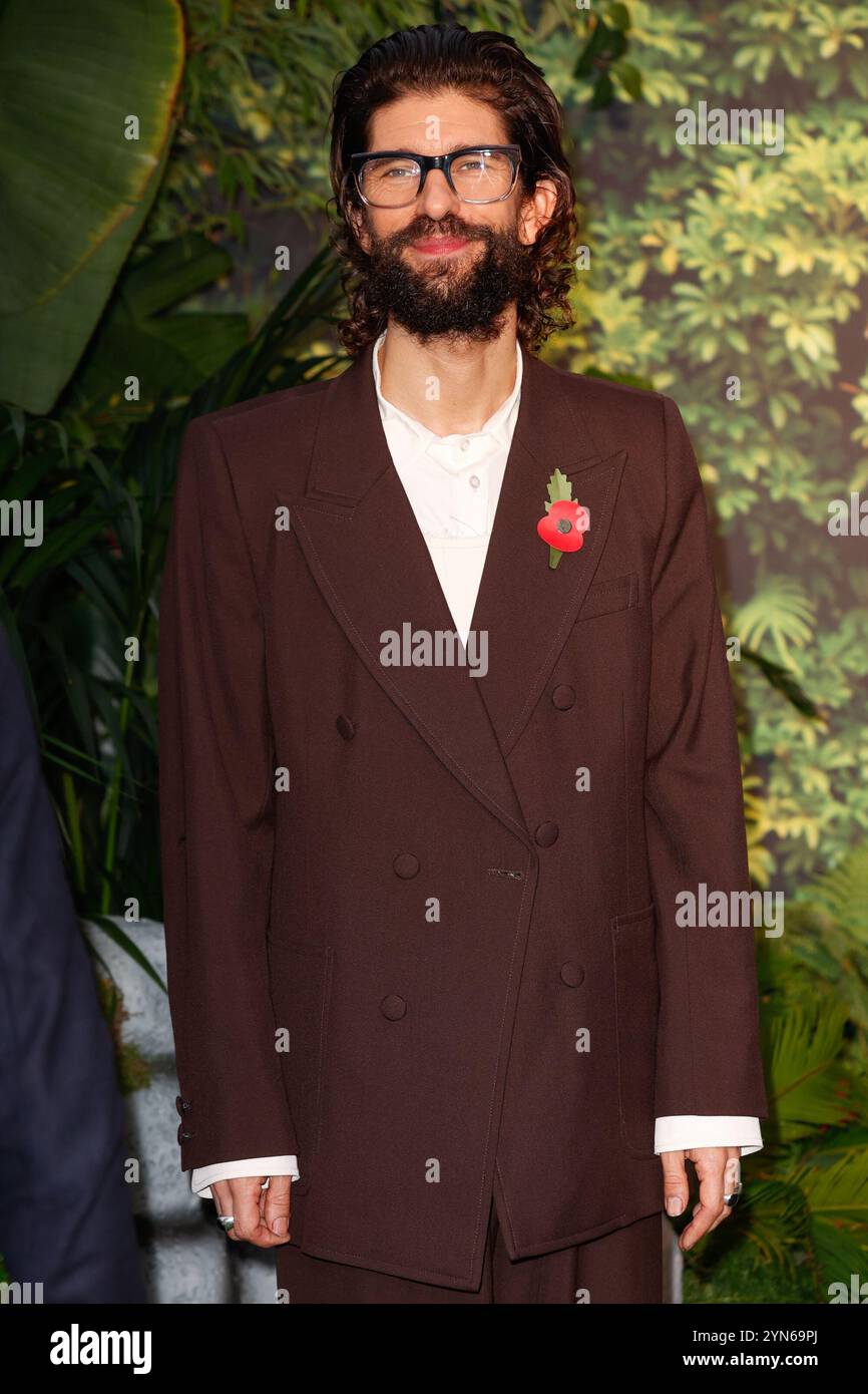 Ben whishaw actor hi-res stock photography and images - Alamy