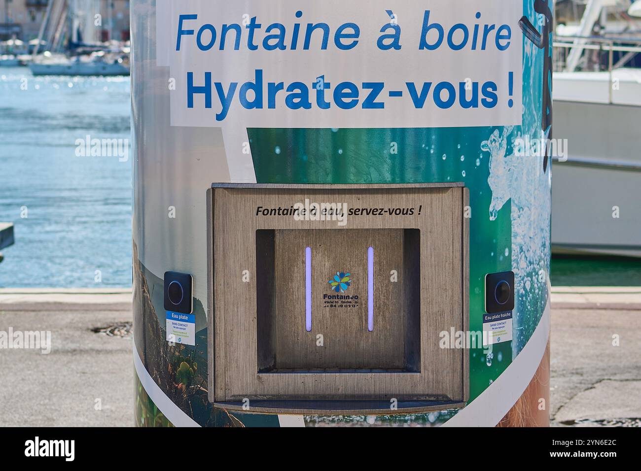 Water conservation campaign hi-res stock photography and images - Page 2 -  Alamy, image size:1300x956