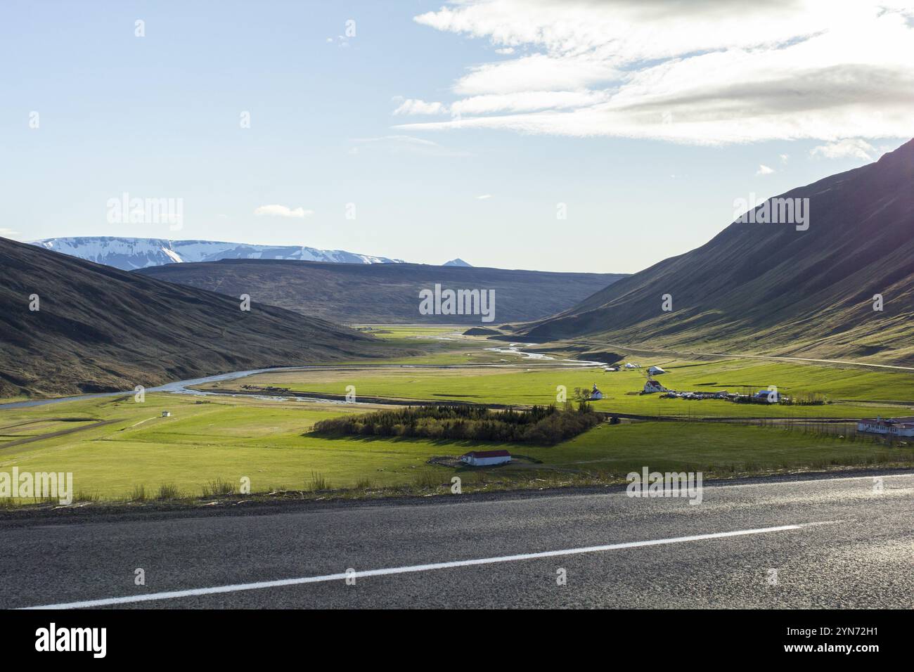 Green wide valley in hi-res stock photography and images - Alamy