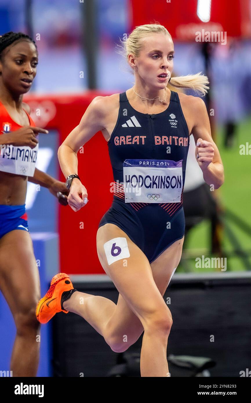 Keely Hodgkinson (GBR) competes in the Women's 800  semi-finals at the 2024 Olympic Summer Games. Stock Photo