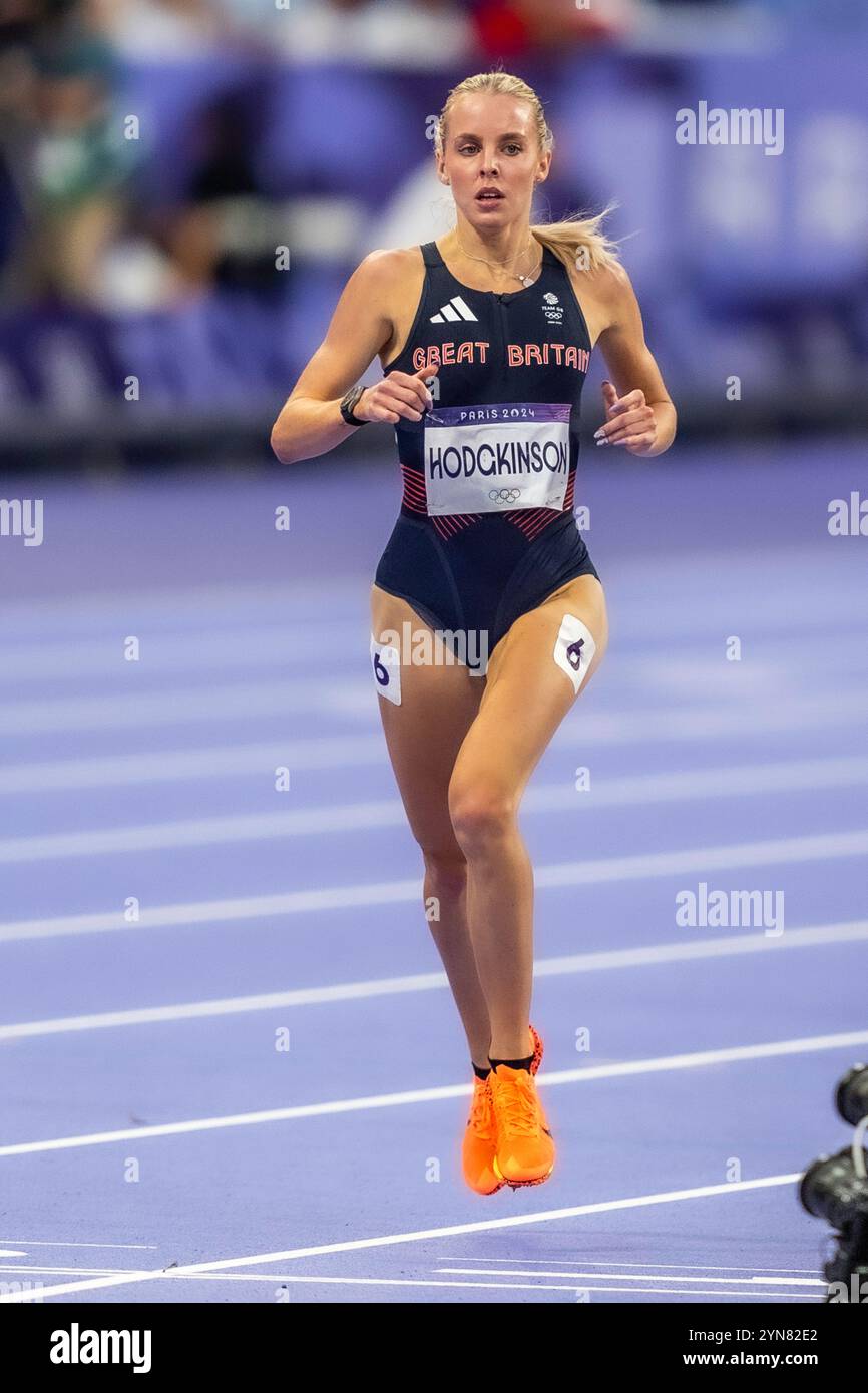Keely Hodgkinson (GBR) competes in the Women's 800  semi-finals at the 2024 Olympic Summer Games. Stock Photo