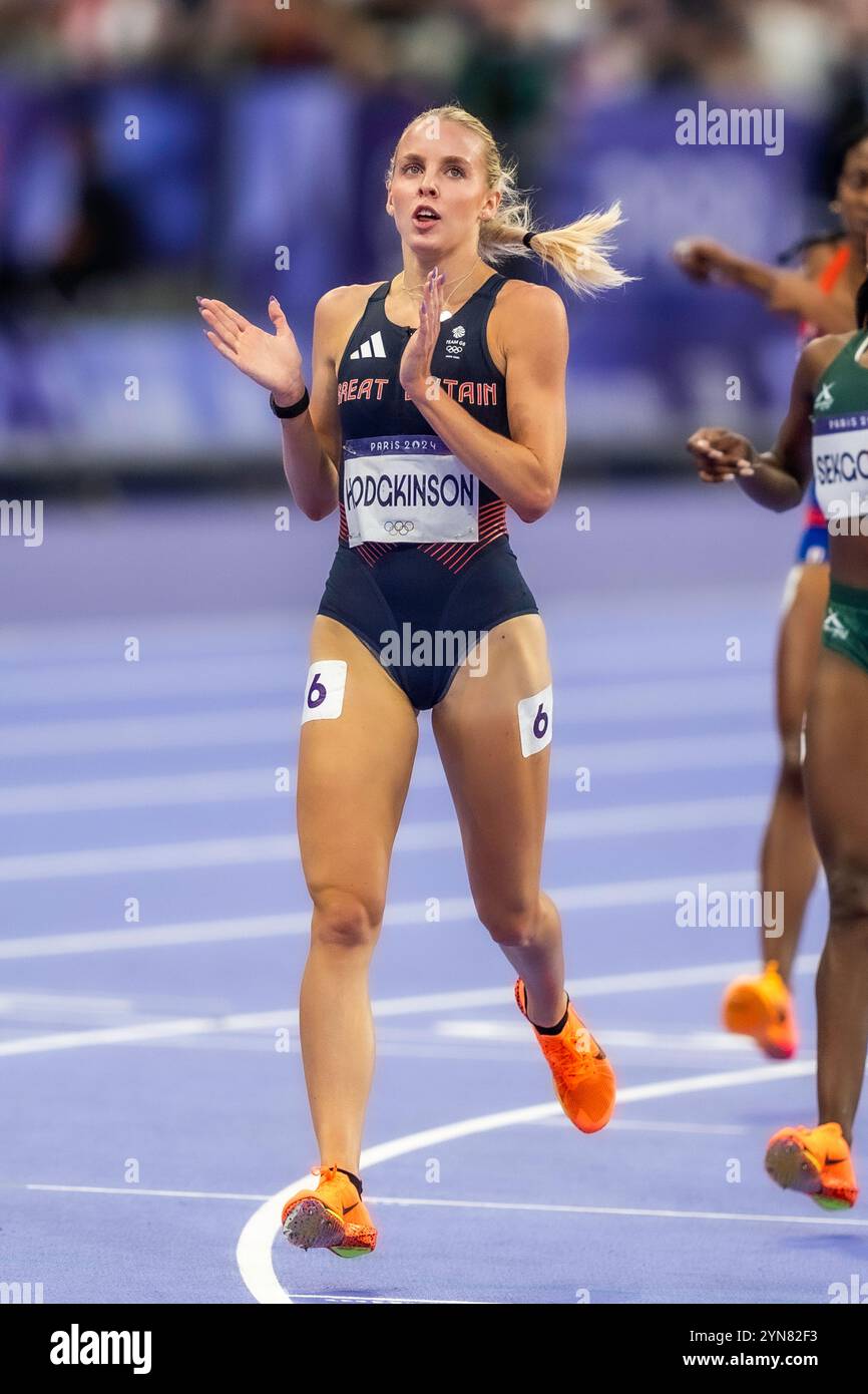 Keely Hodgkinson (GBR) competes in the Women's 800  semi-finals at the 2024 Olympic Summer Games. Stock Photo