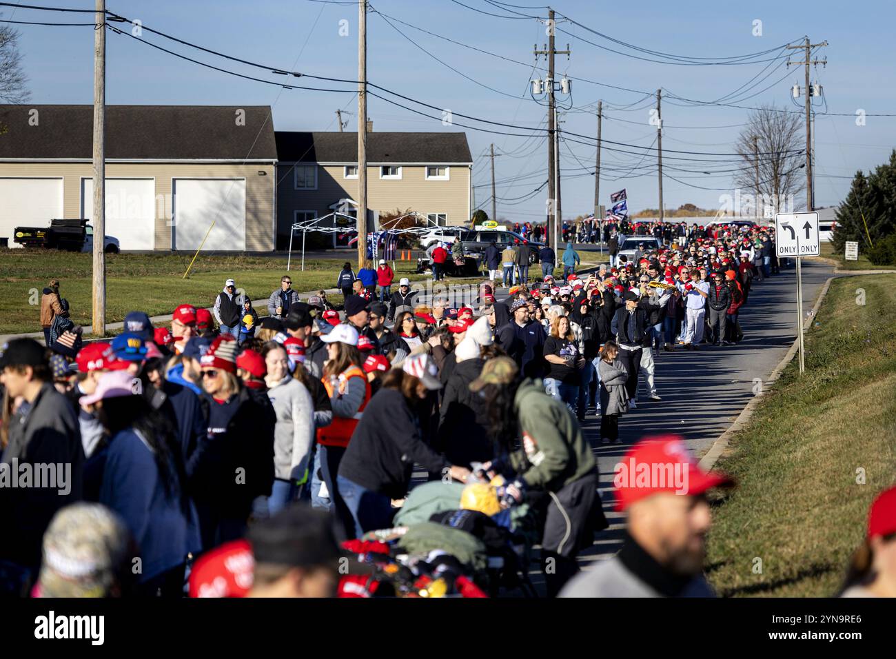Trump 2024 van hi-res stock photography and images - Alamy